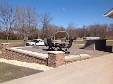 Completed patio design built in New Prague